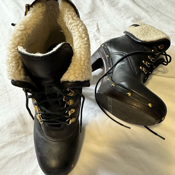 BCBGeneration Shoes. - Picture 4 of 5